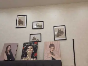 Dolly-ll  live sex cam