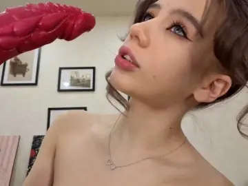 Dolly-ll  live sex cam