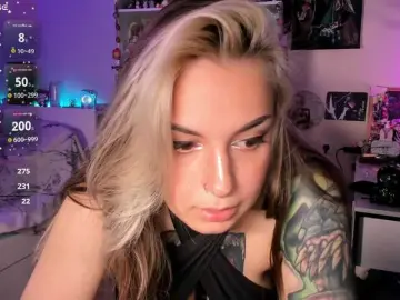 ChloeKohaku  live sex cam