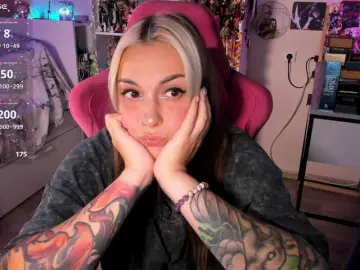 ChloeKohaku  live sex cam
