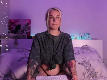 ChloeKohaku  live sex cam