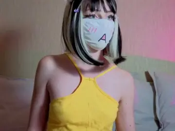 LunaNyan  live sex cam