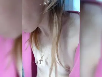 Krohaalenaa  live sex cam