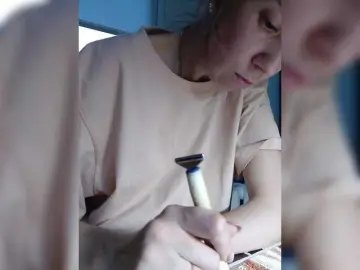 Krohaalenaa  live sex cam