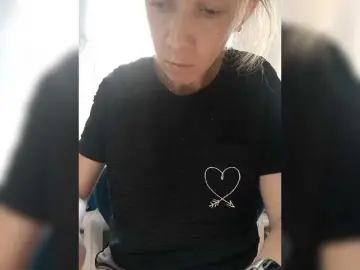 Krohaalenaa  live sex cam