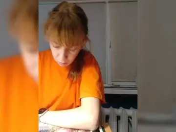 Krohaalenaa  live sex cam
