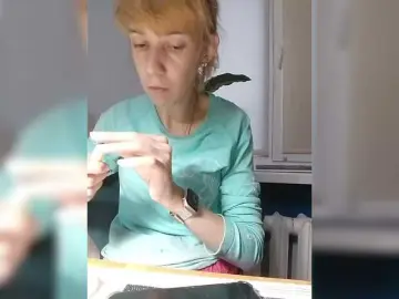 Krohaalenaa  live sex cam