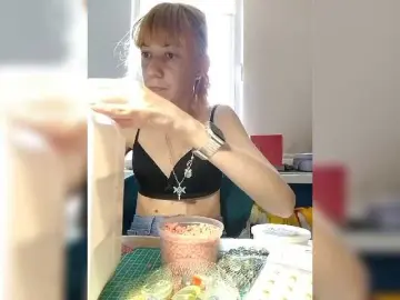 Krohaalenaa  live sex cam