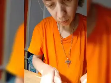 Krohaalenaa  live sex cam