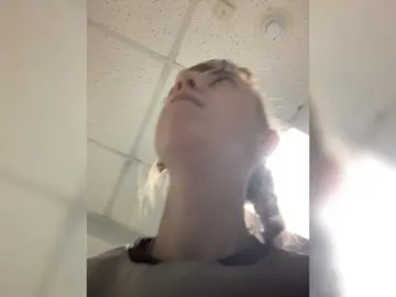Krohaalenaa  live sex cam