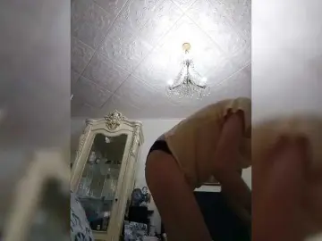 Krohaalenaa  live sex cam