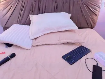 Dakashyten  live sex cam