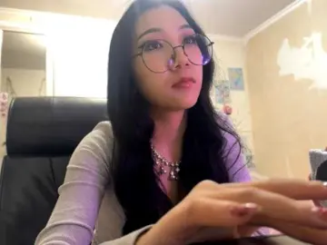 GlennaVandermeulen  live sex cam