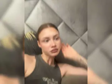 Linaaa  live sex cam