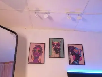 MaiaMancini  live sex cam