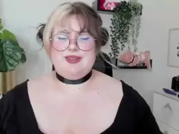OpheliaLush  live sex cam