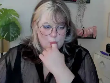 OpheliaLush  live sex cam