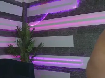 SassyIvana  live sex cam