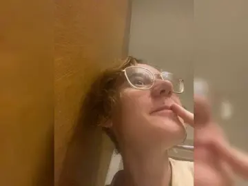 Sexu-Girl  live sex cam