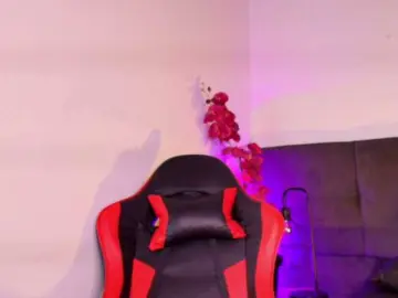 Zamantta-  live sex cam