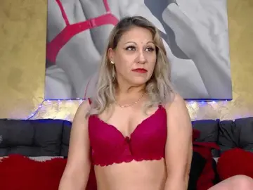 ADELAHOTX  live sex cam