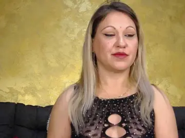 ADELAHOTX  live sex cam