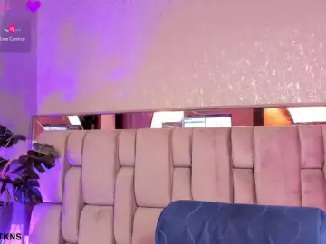 EmmaFerrer  live sex cam