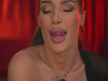 EvelynEvyy  live sex cam