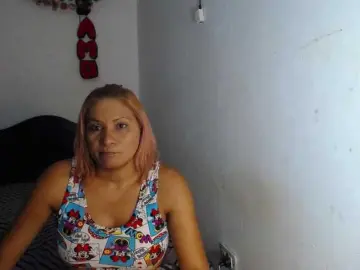GeicerTito  live sex cam