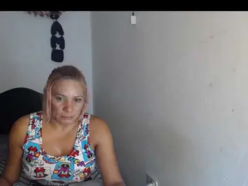 GeicerTito  live sex cam