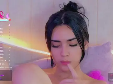 IsaValencia  live sex cam