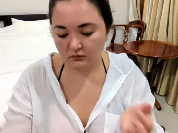 MollieWaltman  live sex cam