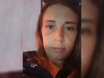 Nadezdaa  live sex cam