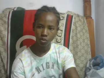 Sexy-Sarah  live sex cam