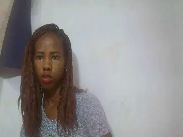 Sexy-Sarah  live sex cam