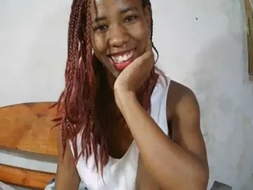Sexy-Sarah  live sex cam