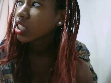 Sexy-Sarah  live sex cam