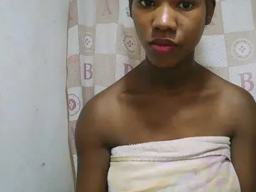 Sexy-Sarah  live sex cam