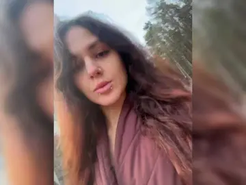 Shawty420  live sex cam