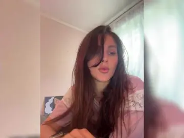 Shawty420  live sex cam