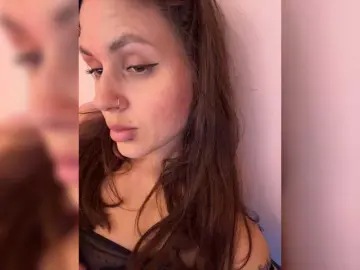 Shawty420  live sex cam