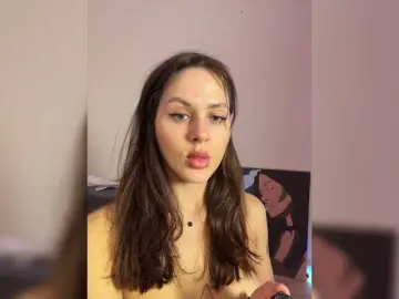 Shawty420  live sex cam