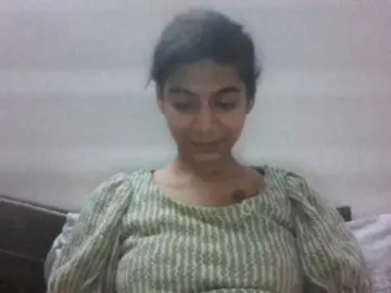 Colourfulzany  live sex cam