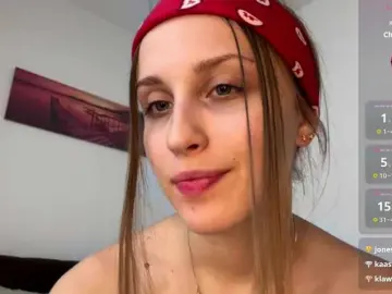 EvaRenard  live sex cam