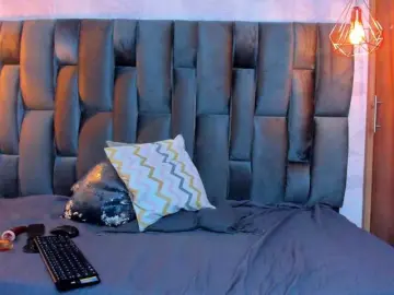 Lorenn-Hill1  live sex cam