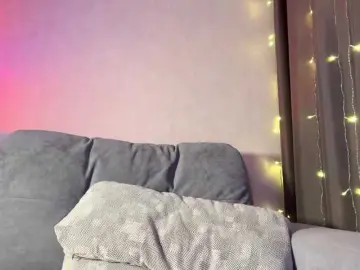 MillyMillya  live sex cam
