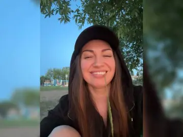TheBESTorNOTHING  live sex cam