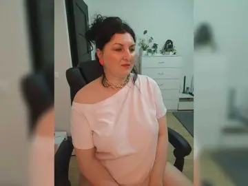 WetTigress  live sex cam