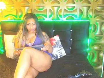 Blackambar  live sex cam