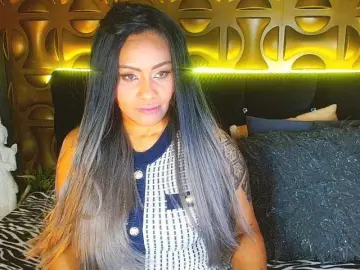 Blackambar  live sex cam
